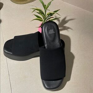 Wild Fable Women's Black Slide Sandals